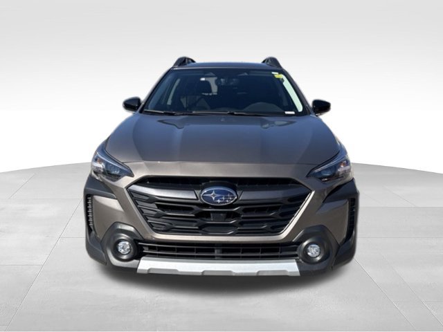 Used 2024 Subaru Outback Limited XT AWD/4WD image 2