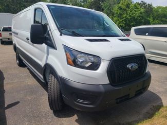 New 2025 Ford Transit 250 Low Roof video 1