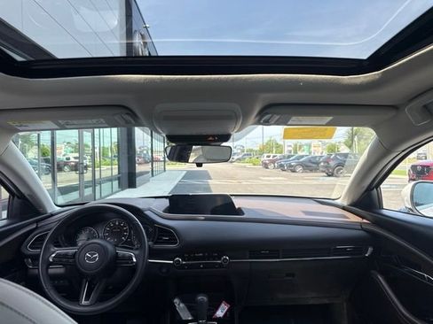 Used 2024 MAZDA CX-30 AWD 2.5 S w/ Premium Package image 12