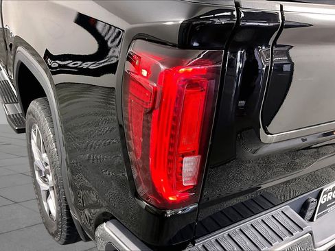 Used 2023 GMC Sierra 1500 SLT RWD image 27