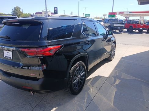 Used 2022 Chevrolet Traverse RS AWD/4WD image 20