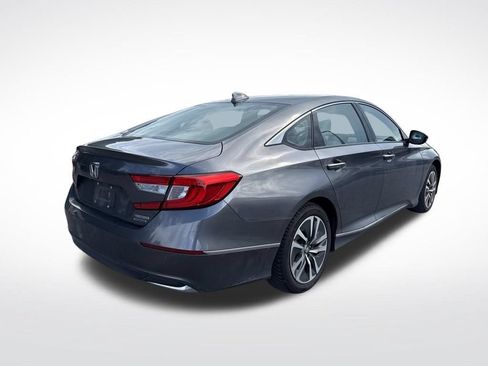 Used 2019 Honda Accord Touring image 3