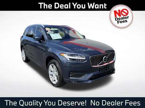 Used 2023 Volvo XC90 B5 Core AWD/4WD image 1