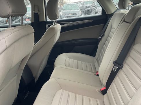 Used 2019 Ford Fusion S image 11