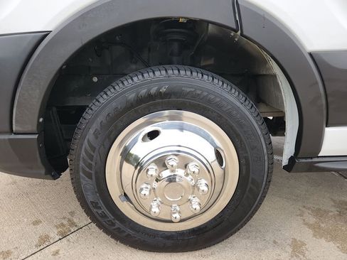 Used 2023 Ford Transit 350 DRW image 36