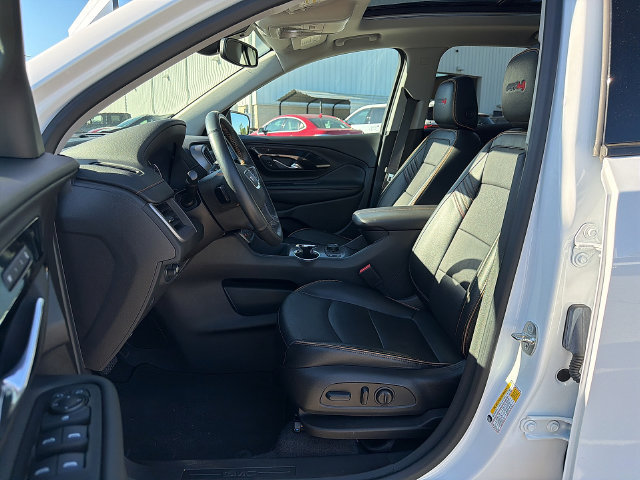 Used 2023 GMC Terrain AT4 AWD/4WD image 15