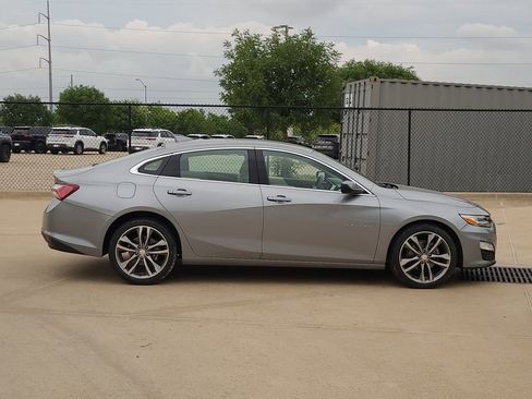 Used 2024 Chevrolet Malibu LT FWD image 4