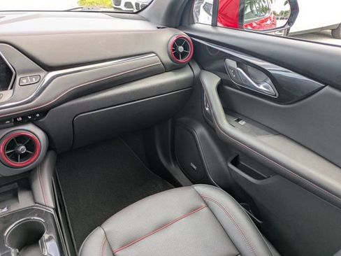 Used 2022 Chevrolet Blazer RS w/ Enhanced Convenience Package FWD image 17