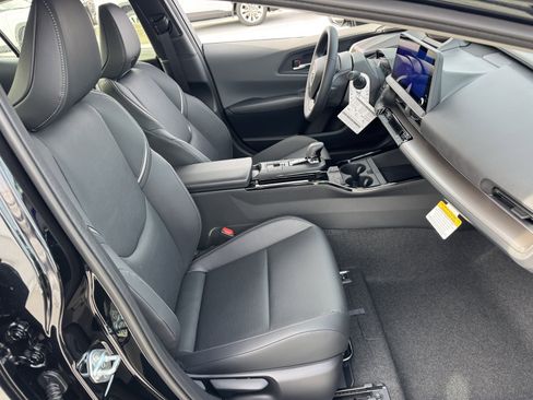 New 2026 Toyota Prius Limited image 8
