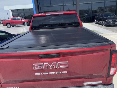 Used 2024 GMC Sierra 1500 Elevation RWD image 7