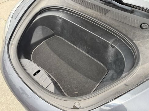 Used 2018 Tesla Model 3 Long Range RWD image 32