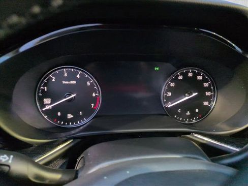 Used 2022 Buick Envision Essence w/ Sport Touring Package image 11