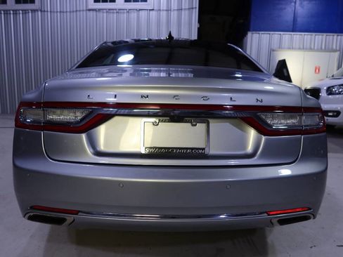 Used 2020 Lincoln Continental Reserve image 4