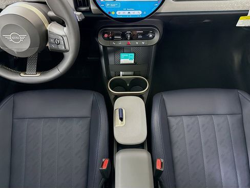 New 2026 MINI Cooper 2-Door Hardtop image 17