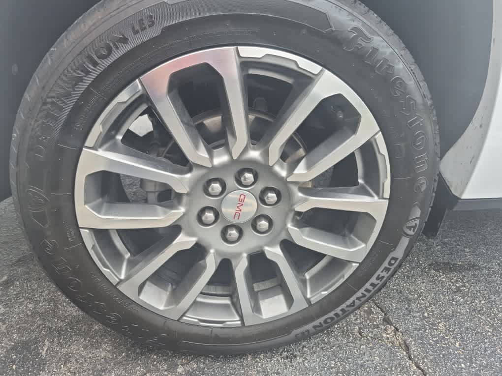 Used 2023 GMC Acadia Denali AWD/4WD image 8