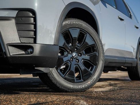 New 2026 Honda Pilot Black Edition image 6
