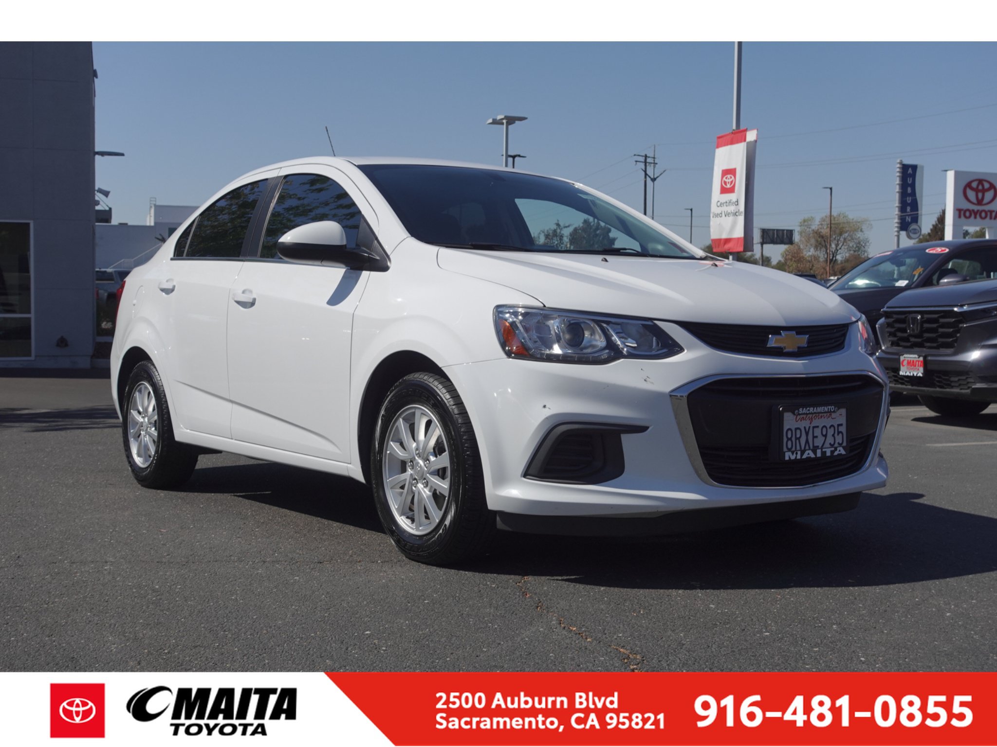Used 2020 Chevrolet Sonic LT FWD image 1