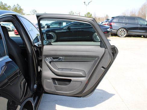 Used 2008 Audi S6 Sedan image 36