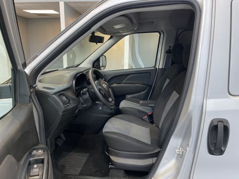 Used 2019 RAM ProMaster City Tradesman FWD image 17