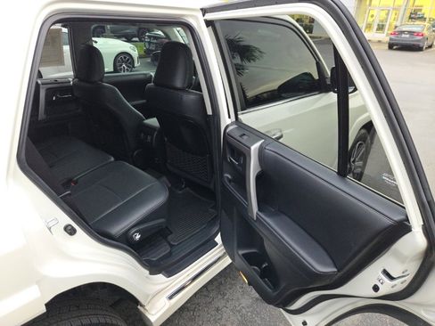 Used 2019 Toyota 4Runner Limited image 17