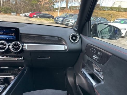 Used 2025 Mercedes-Benz GLB 35 AMG AMG GLB 35 image 16