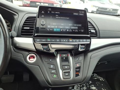 Used 2025 Honda Odyssey Sport-L image 9