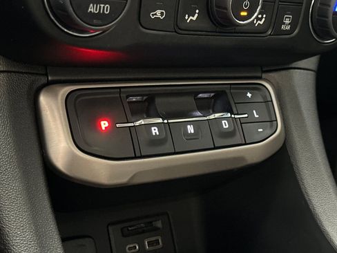 Used 2022 GMC Acadia Denali w/ Black Diamond Edition AWD/4WD image 27