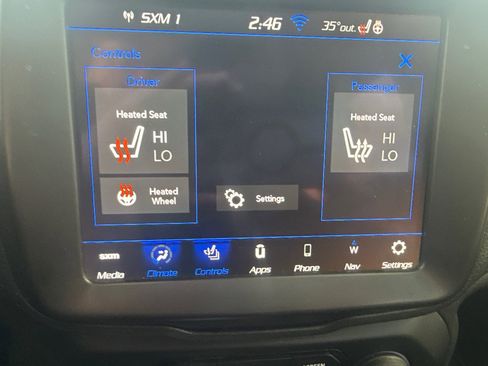 Used 2022 Jeep Renegade Limited w/ Sun, Sound & Wheels Group AWD/4WD image 26
