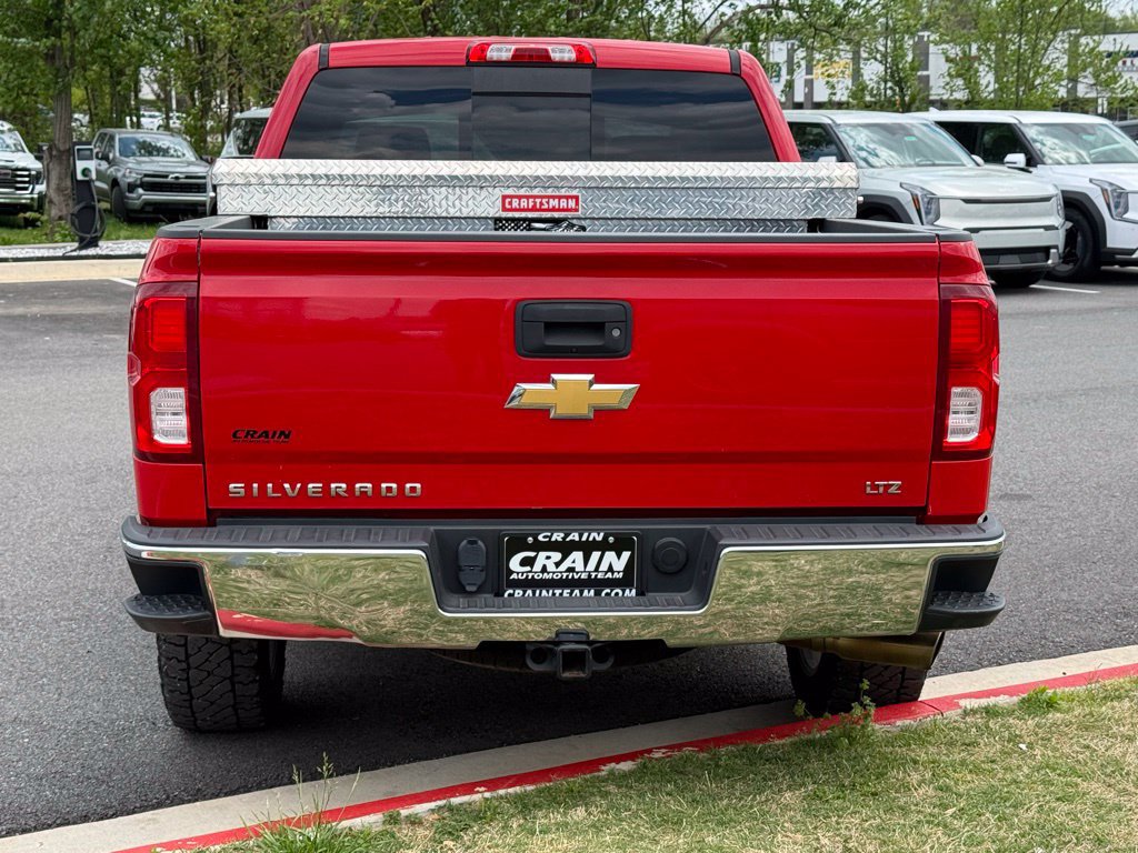 Used 2018 Chevrolet Silverado 1500 LTZ AWD/4WD image 6