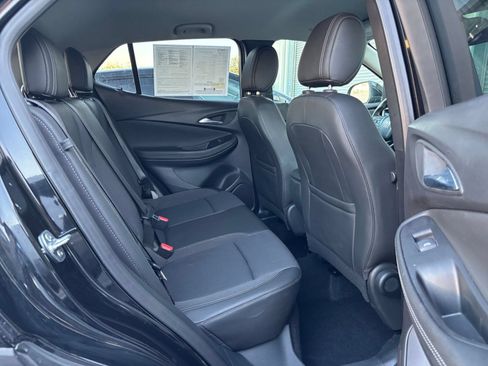 Used 2025 Buick Encore GX Preferred AWD/4WD image 24