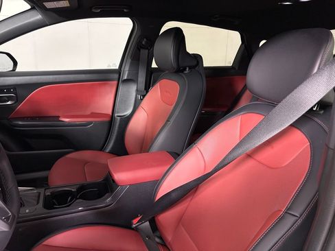 New 2026 Kia K4 GT-Line w/ GT-Line Premium Package FWD image 19