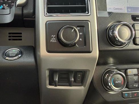 Used 2021 Ford F250 Lariat image 15