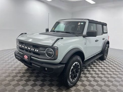 Used 2021 Ford Bronco Big Bend image 2