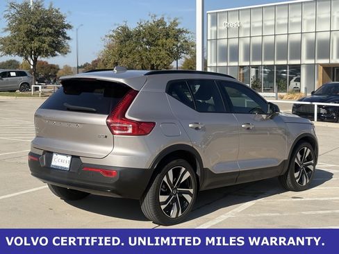 Certified 2023 Volvo XC40 B5 Plus w/ Protection Package Premier image 7