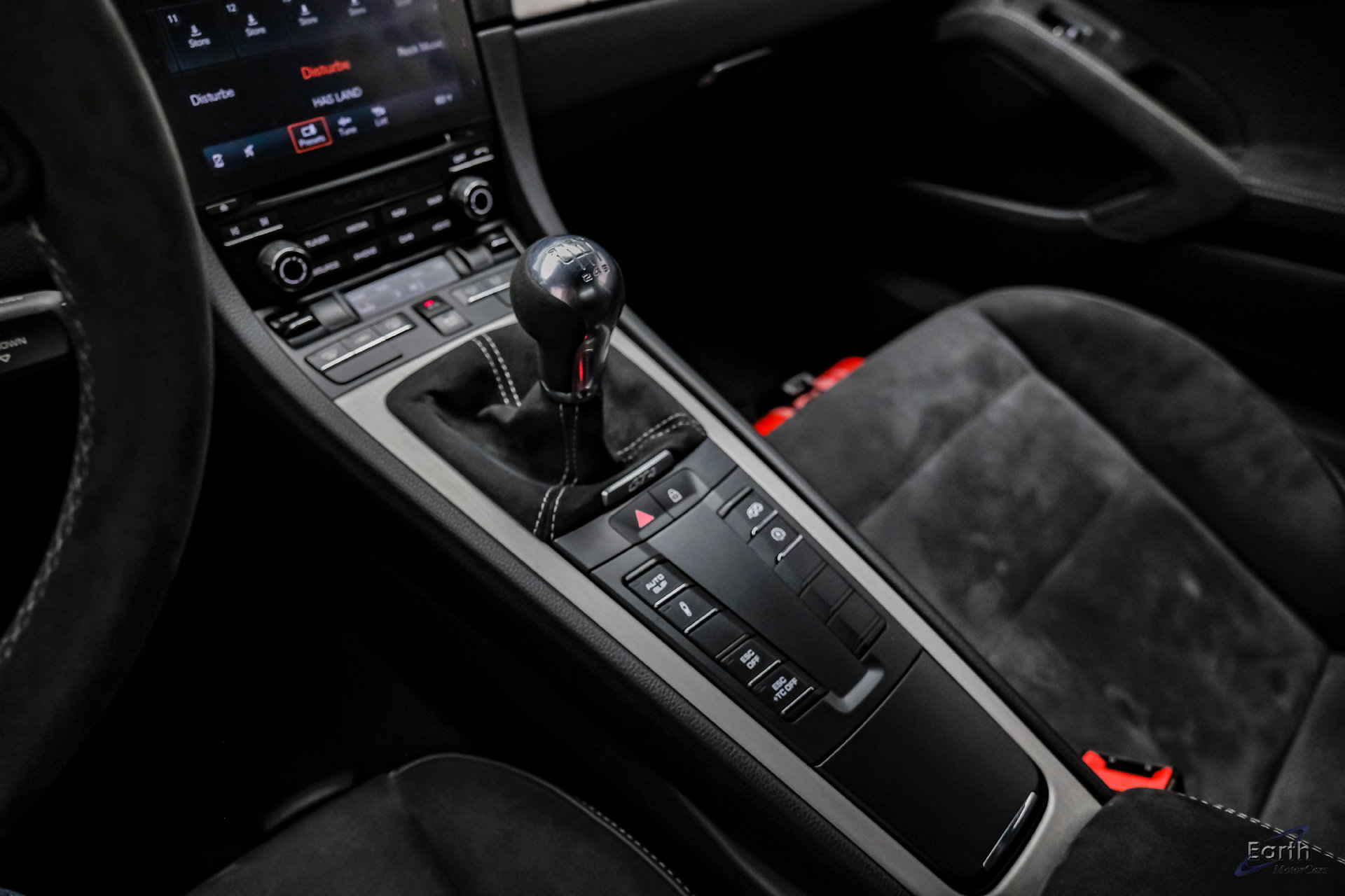 Used 2020 Porsche 718 Cayman GT4 RWD image 61