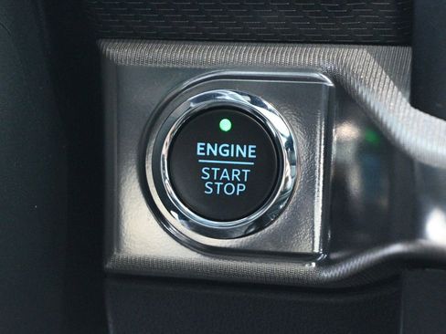 Used 2023 Ford F150 Raptor w/ Raptor Carbon Fiber Package image 25