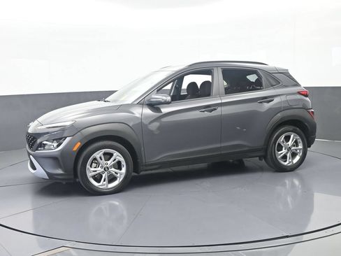 Used 2023 Hyundai Kona SEL w/ Cargo Package AWD/4WD image 2