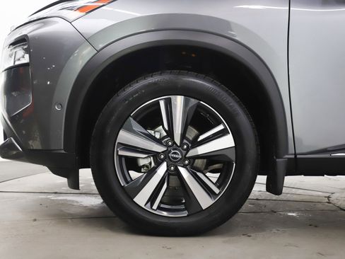 Used 2023 Nissan Rogue SL w/ SL Premium Package AWD/4WD image 32