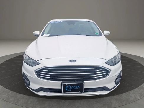 Used 2019 Ford Fusion SE w/ Equipment Group 151A image 5