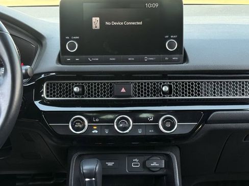 Used 2023 Honda Civic Sport image 17