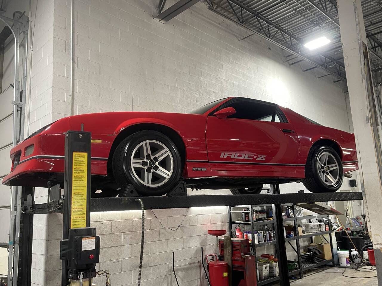 Used 1987 Chevrolet Camaro Z28 RWD image 47