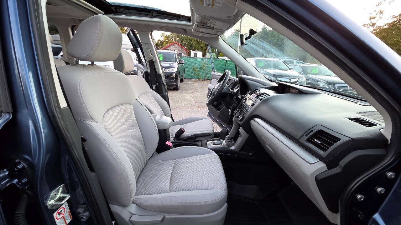 Used 2014 Subaru Forester 2.5i Premium w/ All-Weather Package AWD/4WD image 43