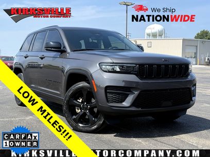 Used 2022 Jeep Grand Cherokee Altitude