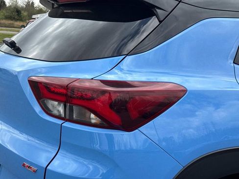 Used 2023 Chevrolet TrailBlazer RS image 12