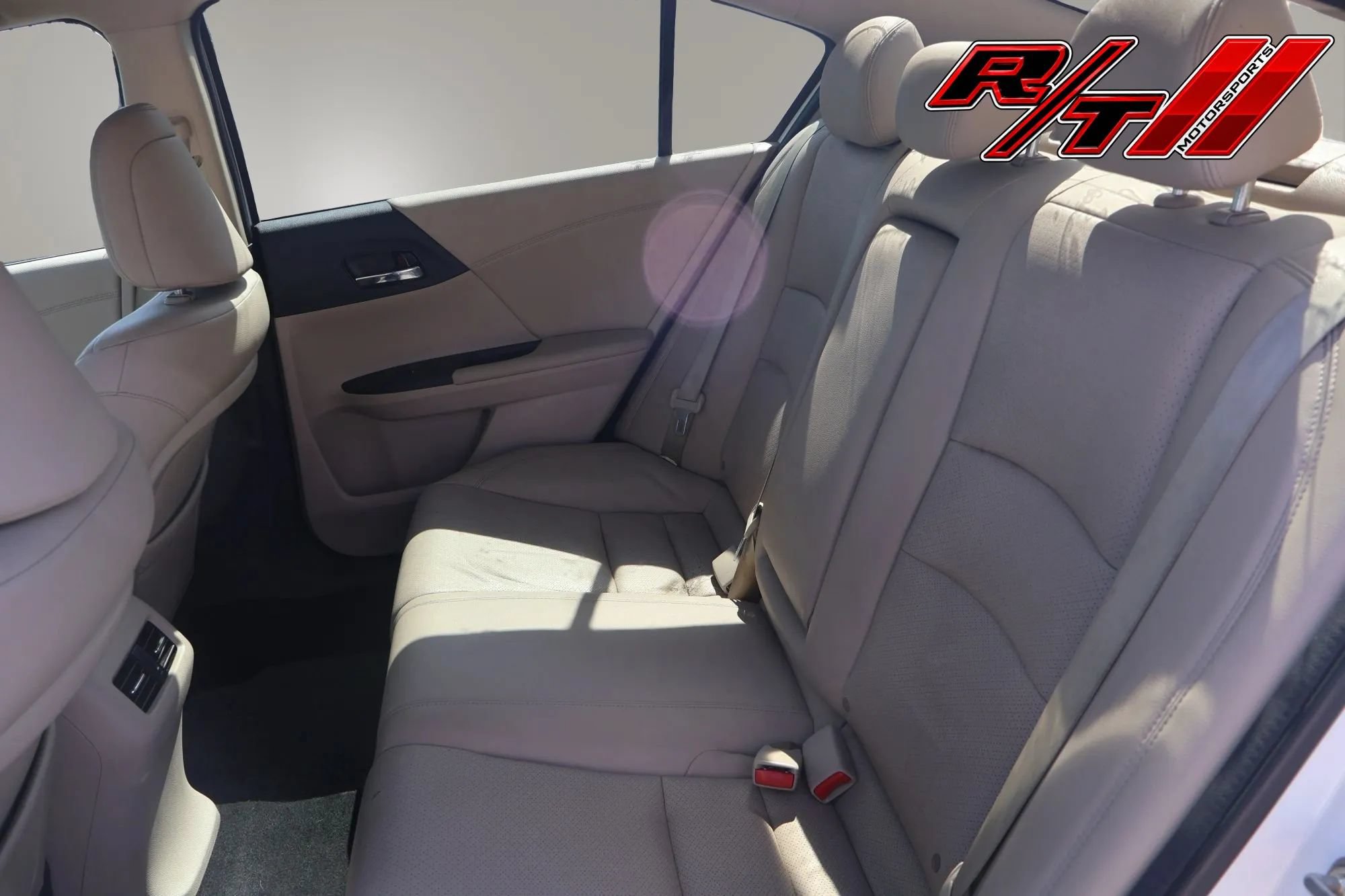 Used 2013 Honda Accord EX-L image 29