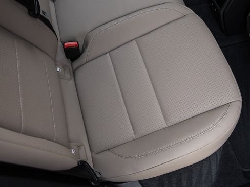 New 2025 Porsche Macan 4S Electric image 41