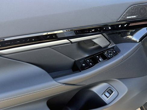 New 2026 BMW 530i image 15