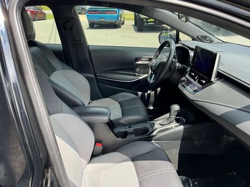 Used 2023 Toyota Corolla XSE FWD image 15