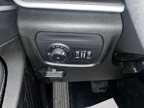 New 2025 Jeep Grand Cherokee Limited image 16