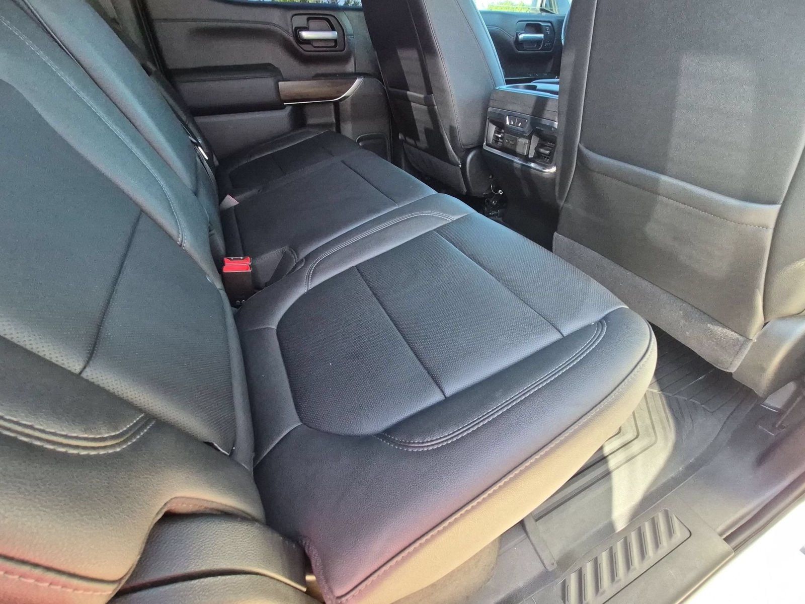 Used 2021 GMC Sierra 1500 SLT RWD image 29